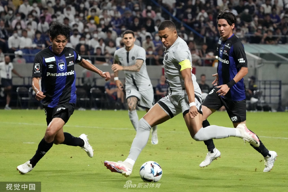[足球友谊赛]巴黎圣日耳曼6-2大阪钢巴（大阪钢巴曼联）