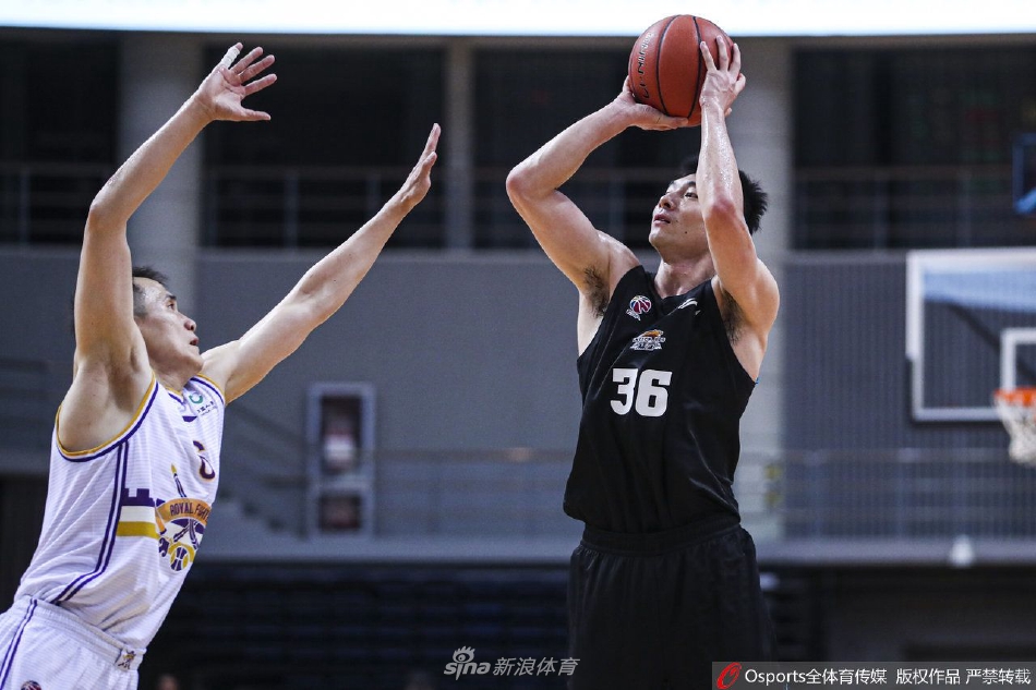 [CBA夏季联赛]北京控股78：62胜辽宁本钢（北京控股vs辽宁本钢）