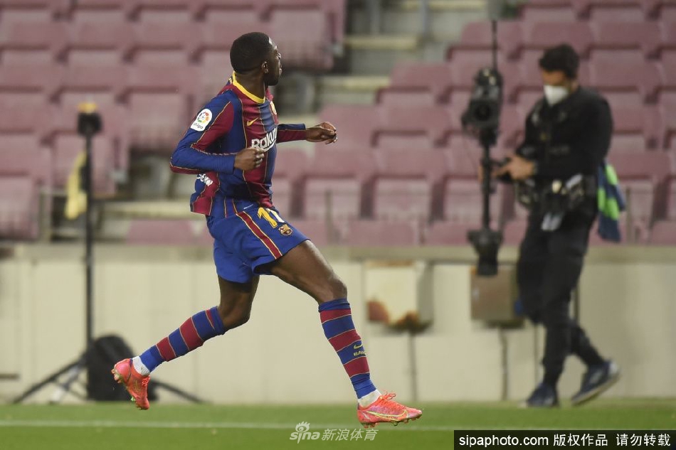 登贝莱将与巴萨签下2年新约（登贝莱在巴萨几号）