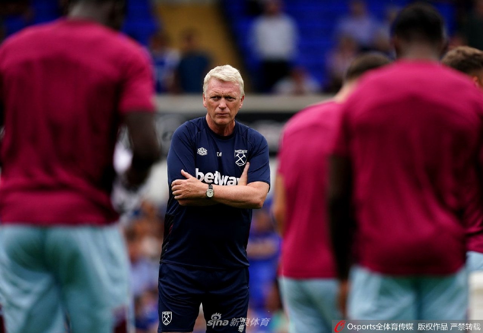 [足球友谊赛]伊普斯维奇城vs西汉姆联（伊普斯维奇城足球俱乐部）