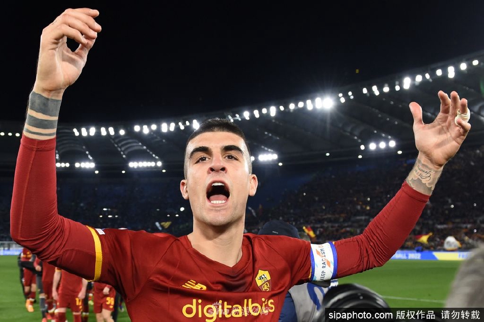 罗马与吉安卢卡-曼奇尼续约至2027年（吉安卢卡·曼奇尼）