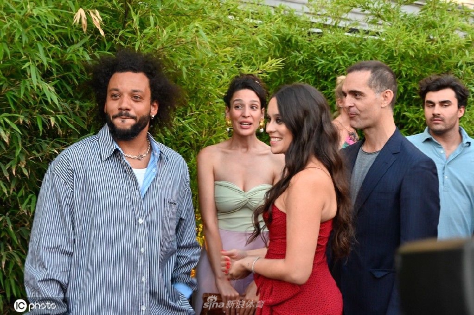 马塞洛举办皇马生涯告别晚宴 安切洛蒂领衔皇马众将盛装出席（皇马马塞洛去哪了 2021）