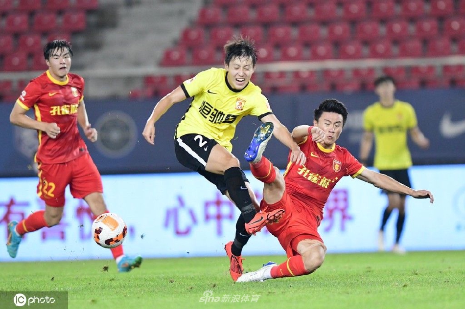 [中超]河北队0-1广州队（中超 河北队）