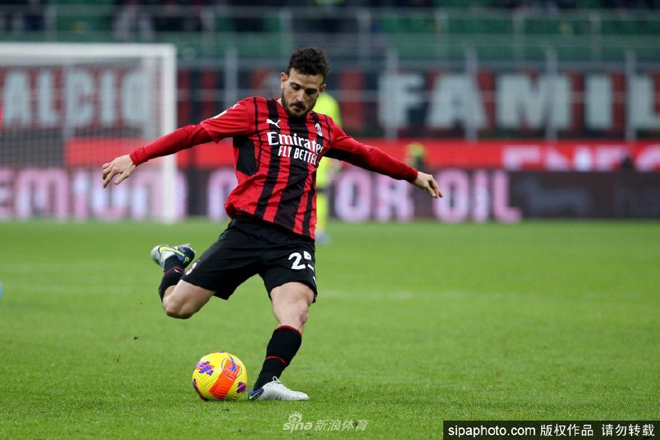 AC米兰买断弗洛伦齐 签约至2025年