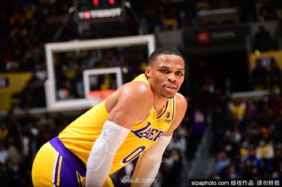威少将执行4710万美元球员选项 回归湖人（威少去了湖人?）