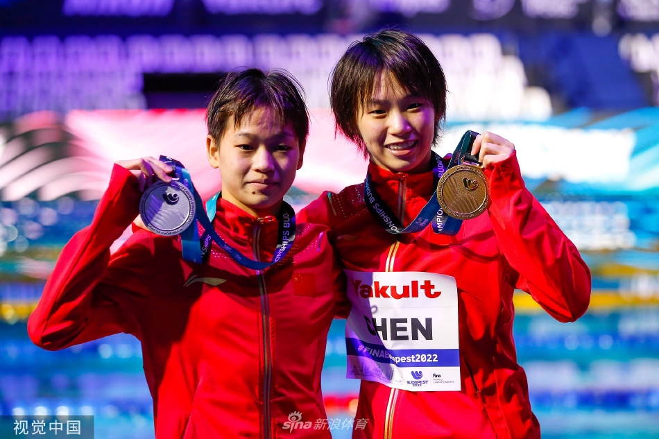 世锦赛跳水女子10米台决赛 陈芋汐、全红婵包揽冠亚军（跳水世锦赛女子十米台）