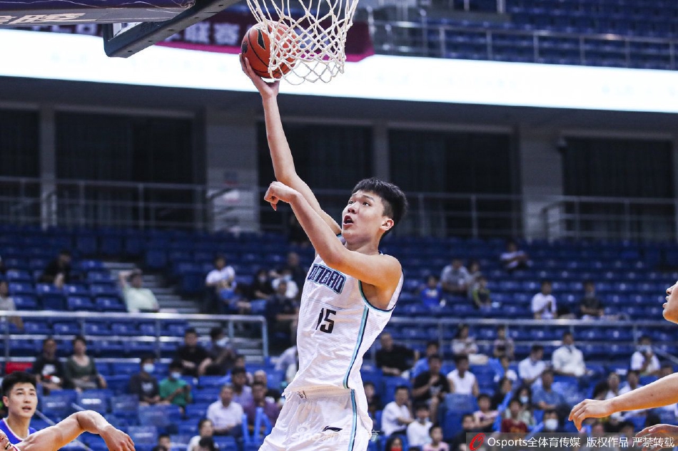 [CBA夏季联赛]青岛每日优鲜101：95胜天津先行者（cba青岛每日优鲜队）