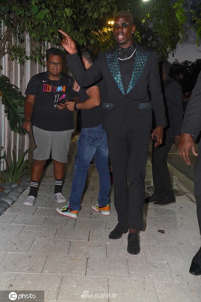 博格巴纪录片迈阿密首映式 主演博格巴携众星出席（博格巴视频）