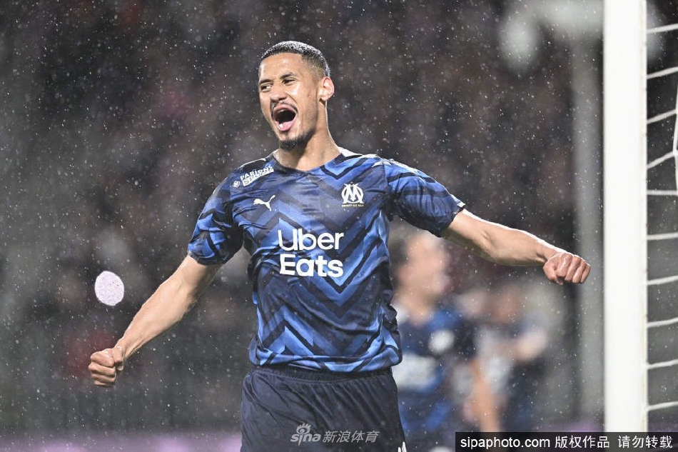 萨利巴本赛季法甲带球跑动距离5.5公里 联赛第一（萨利巴 集锦）