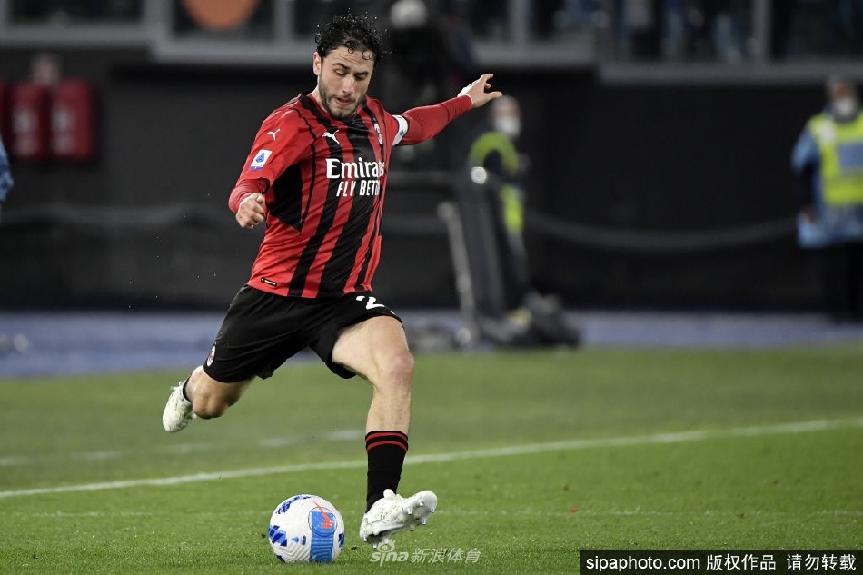 卡拉布里亚是米兰阵中出场最多的球员（卡拉布里亚是米兰阵中出场最多的球员吗）