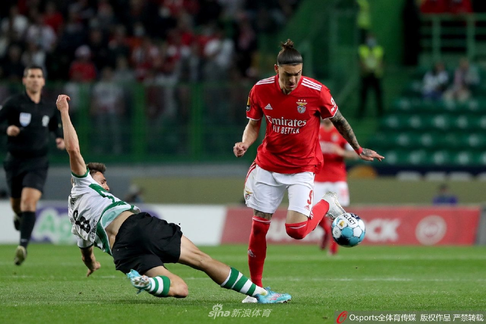 达尔文·努涅斯加盟利物浦 转会费7500万+2500万浮动条款(达尔文努内兹)