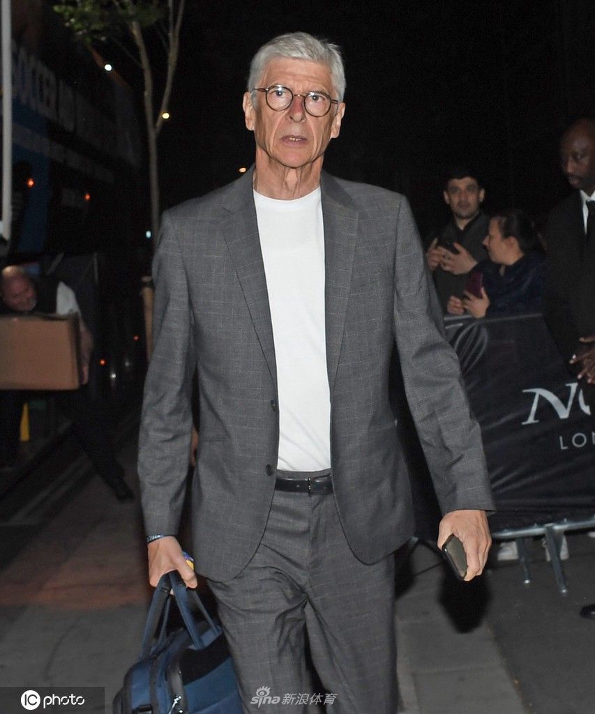 2022足球慈善赛派对举行 众星抵达伦敦诺布酒店（慈善足球比赛）