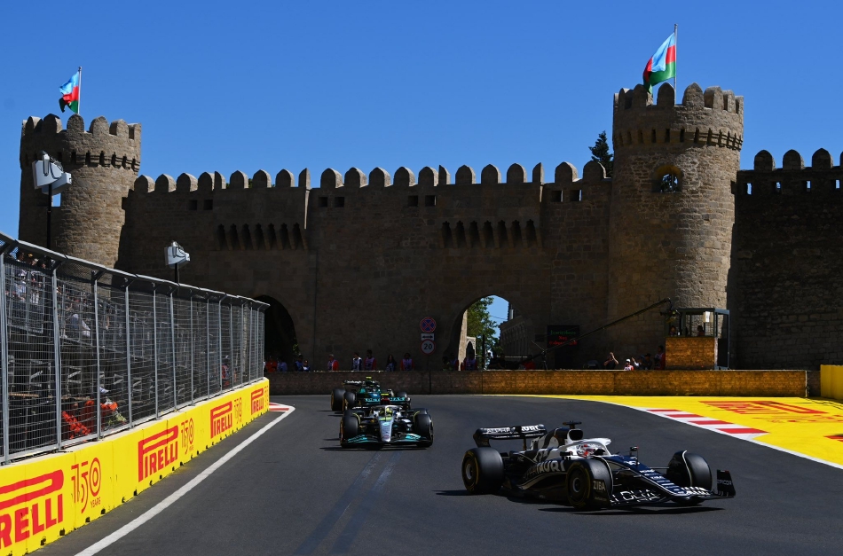 图集-2022F1阿塞拜疆站正赛（2021f1阿塞拜疆站大奖赛正赛腾讯视频）