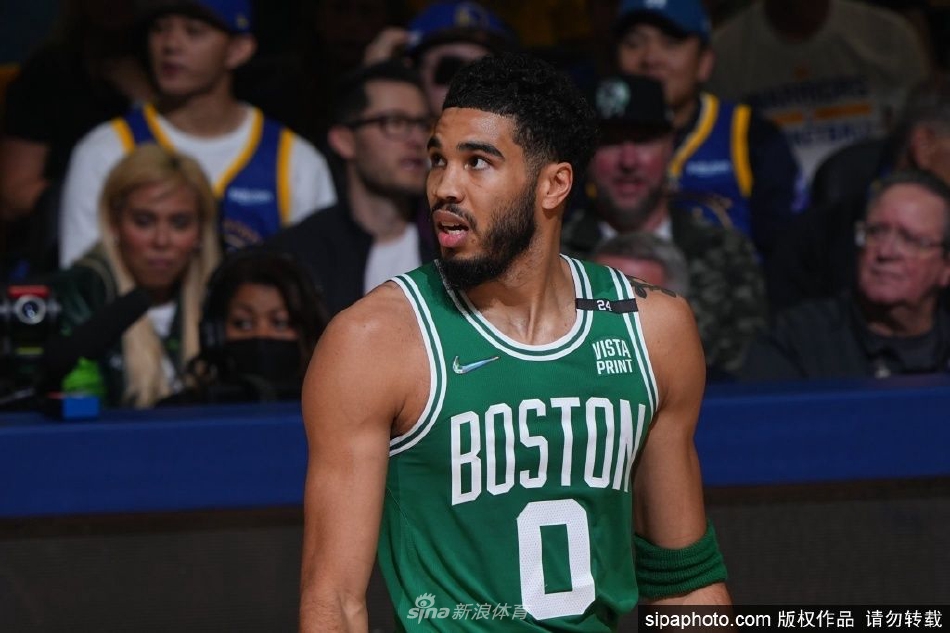 塔图姆总决赛单场命中6记三分 队史仅次于雷-阿伦(塔图姆带队成绩)