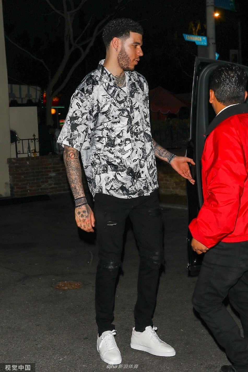 朗佐·鲍尔深夜现身夜店 女友相伴同游身材火辣（朗佐鲍尔生活照）