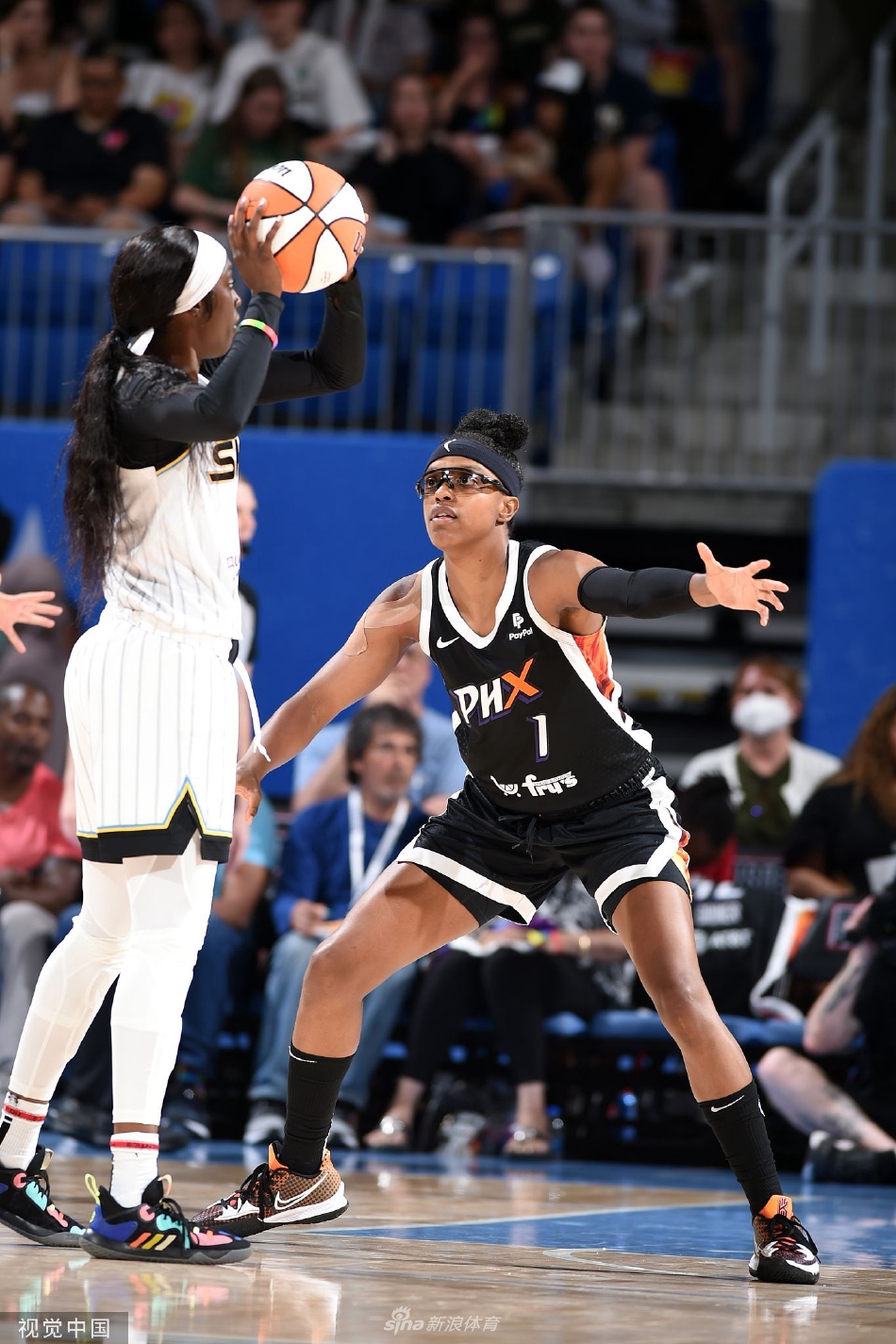 [WNBA常规赛]菲尼克斯水星Vs芝加哥天空 李月汝领衔（菲尼克斯水星队的比赛）