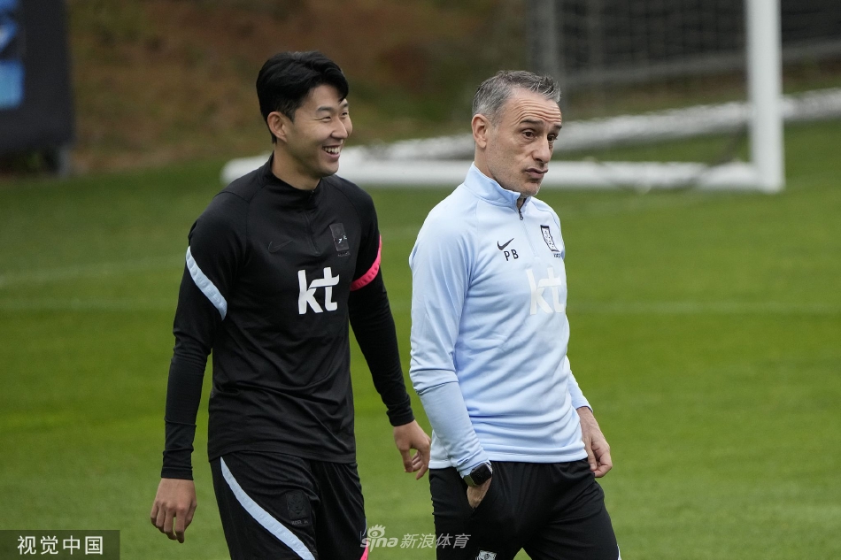 韩国备战巴西 孙兴愍、本托领衔（韩国队巴西队）