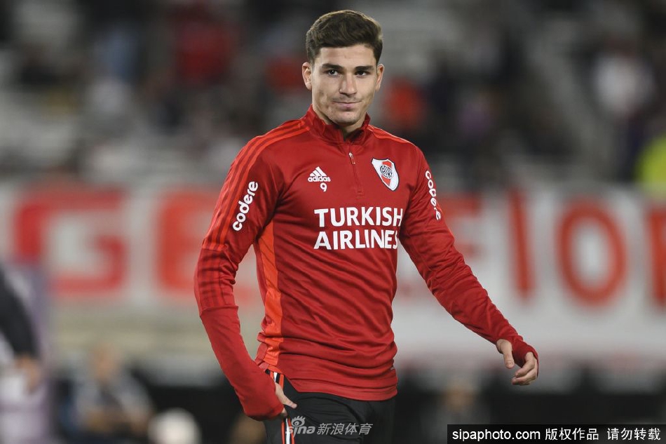 阿尔瓦雷斯在南美解放者杯单场独中六元 成为赛事历史第二人（阿尔瓦雷斯的比赛）