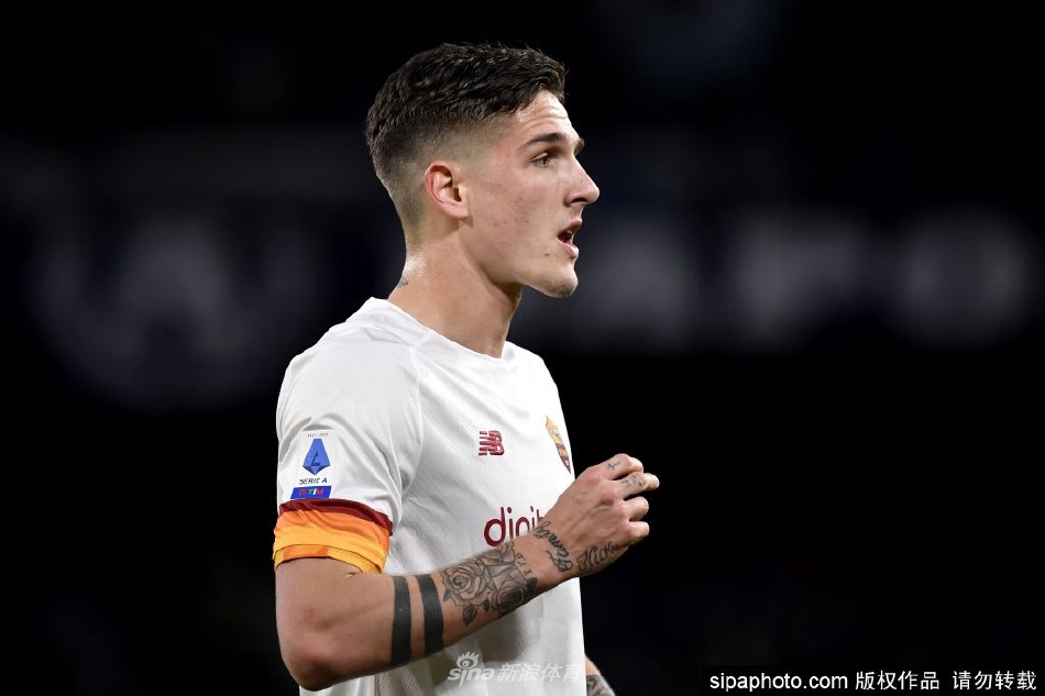 扎尼奥洛是皮耶罗后欧战决赛进球最年轻意大利球员（意大利最年轻的球星）