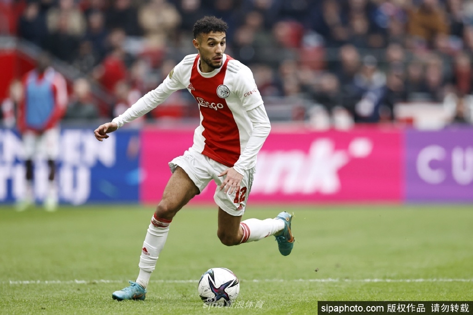 拜仁免签阿贾克斯后卫马兹拉维 双方签约至2026年（martinez拜仁）