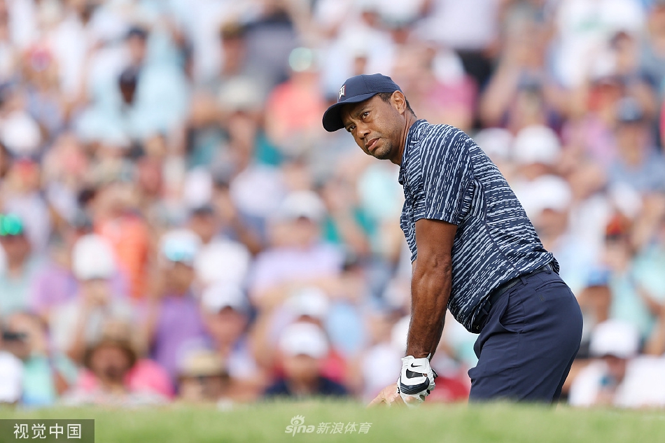 PGA锦标赛首轮伍兹74杆（美国pga锦标赛伍兹夺冠）