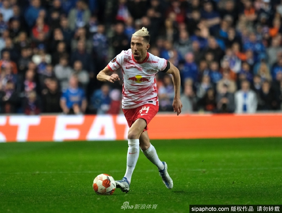 莱比锡与球队中场坎普尔续约至2024年(莱比锡转会切尔西)