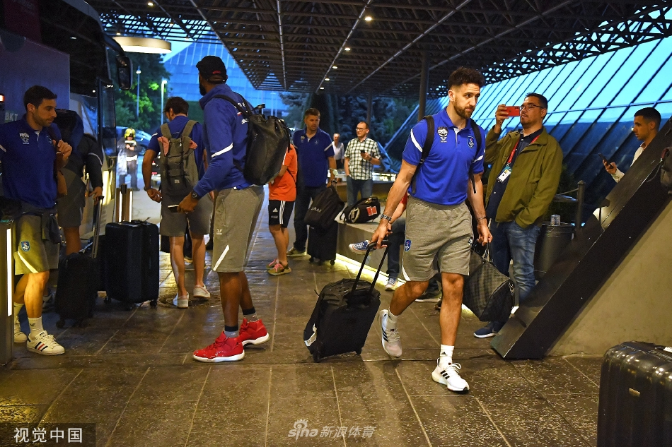 伊斯坦布尔艾菲斯抵达塞尔维亚（伊斯坦布尔艾菲斯篮球队）