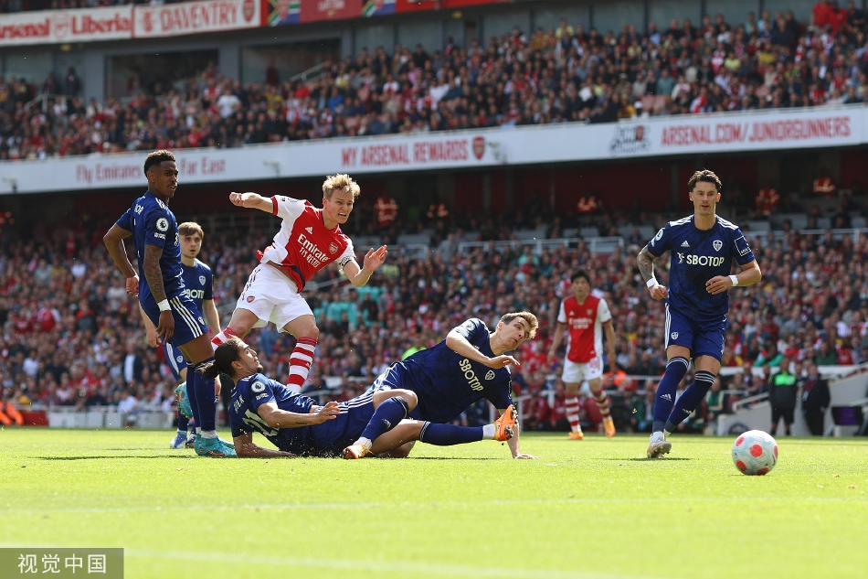 [英超]阿森纳2-1利兹联（阿森纳1:0利兹联）