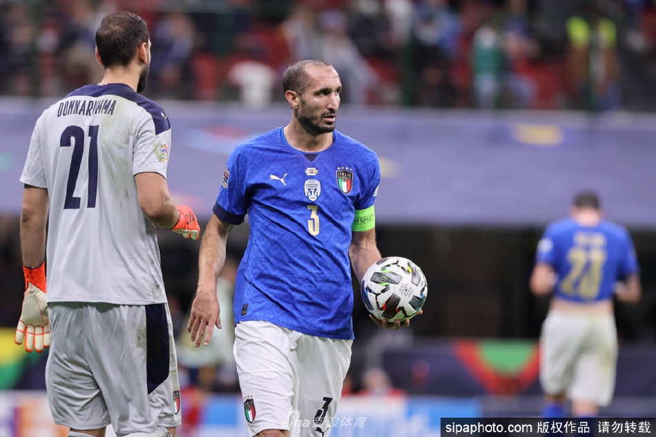 基耶利尼宣布即将退出意大利国家队（基耶利尼国家队生涯）