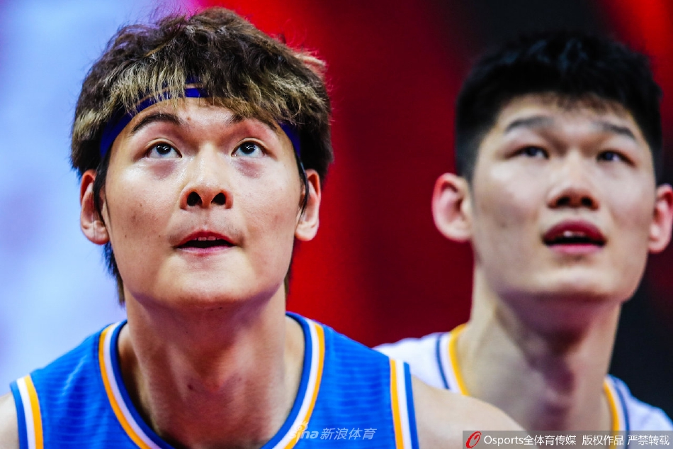 胡金秋、王哲林迎来MVP对决(胡金秋和王哲林谁厉害)