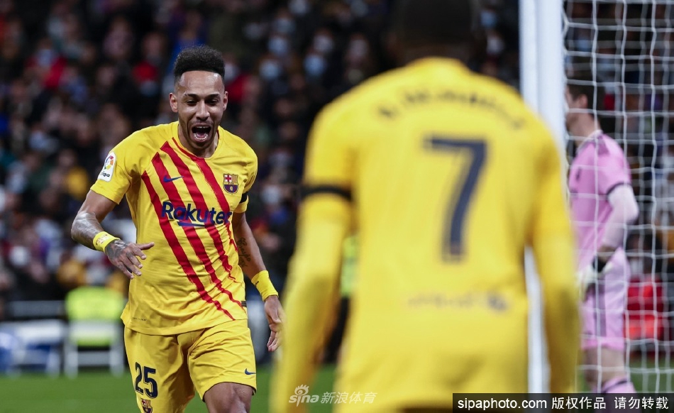 奥巴梅扬巴萨生涯打进前10球所用14场比赛 巴萨历史第4少（奥巴梅扬转会巴萨）