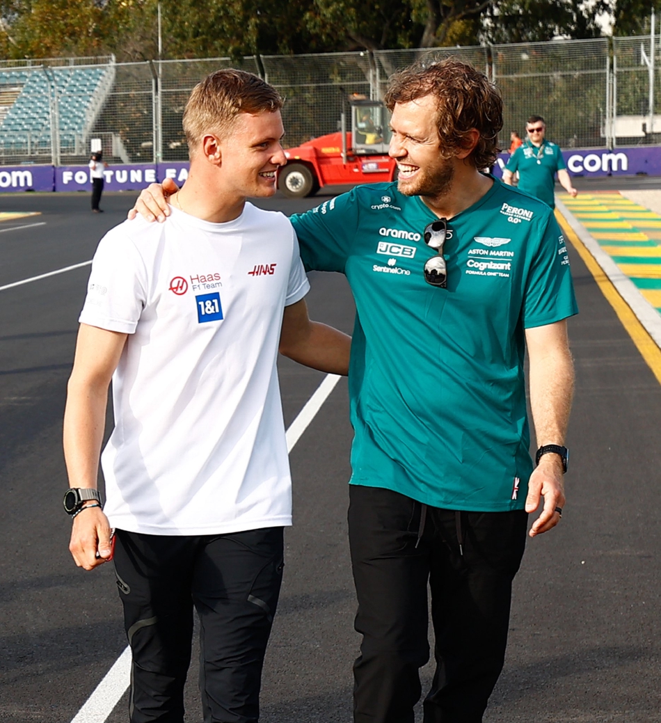 图集-2022F1澳洲站周三扫描（2020f1澳大利亚站时间）