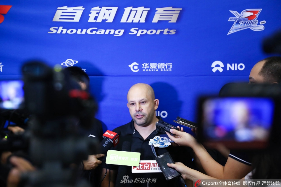 雅尼斯辞去北京主帅职位 回顾雅尼斯“五年首钢生涯”点滴
