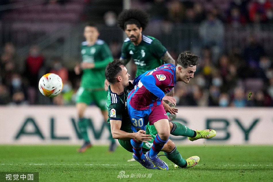 [西甲]巴萨4-0奥萨苏纳 托雷斯两球（巴萨4:0奥萨苏纳）