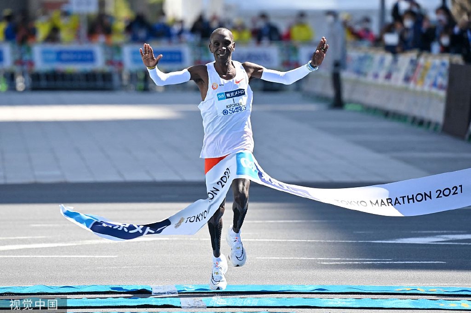 2022东京马拉松赛：基普乔格夺冠（2022东京马拉松赛:基普乔格夺冠了吗）