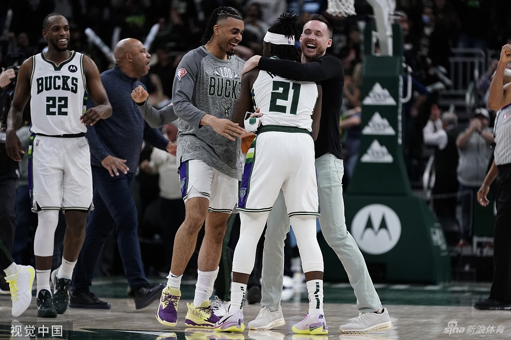 [NBA]热火119-120雄鹿 霍勒迪准绝杀（雄鹿队霍勒迪）