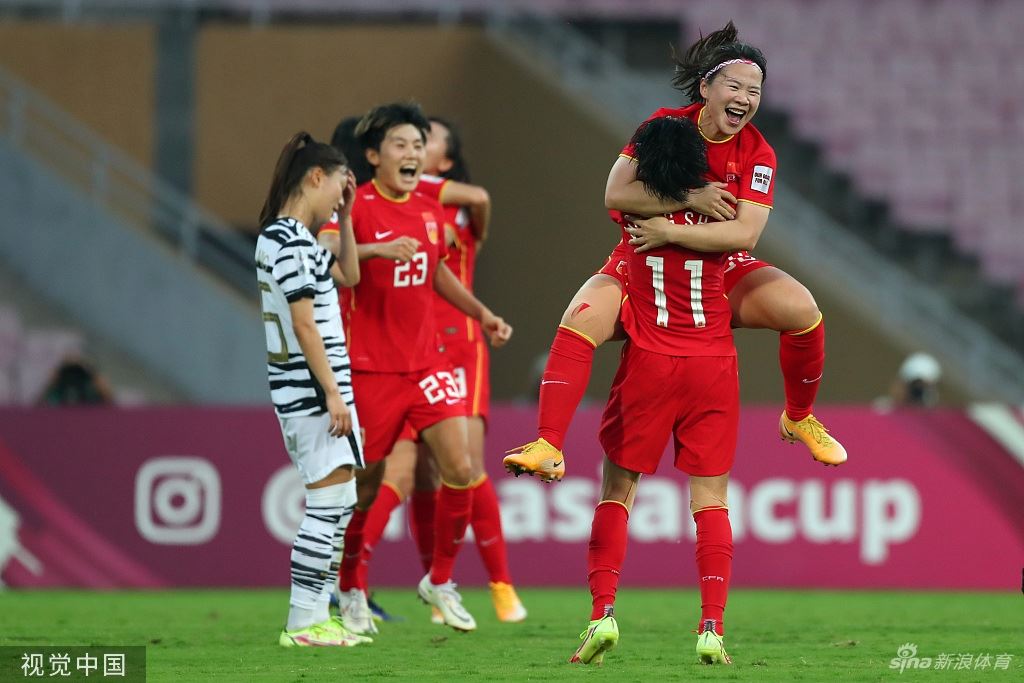 [亚洲杯决赛]中国女足3-2逆转韩国夺冠！（女足亚洲区预选赛中国对韩国）