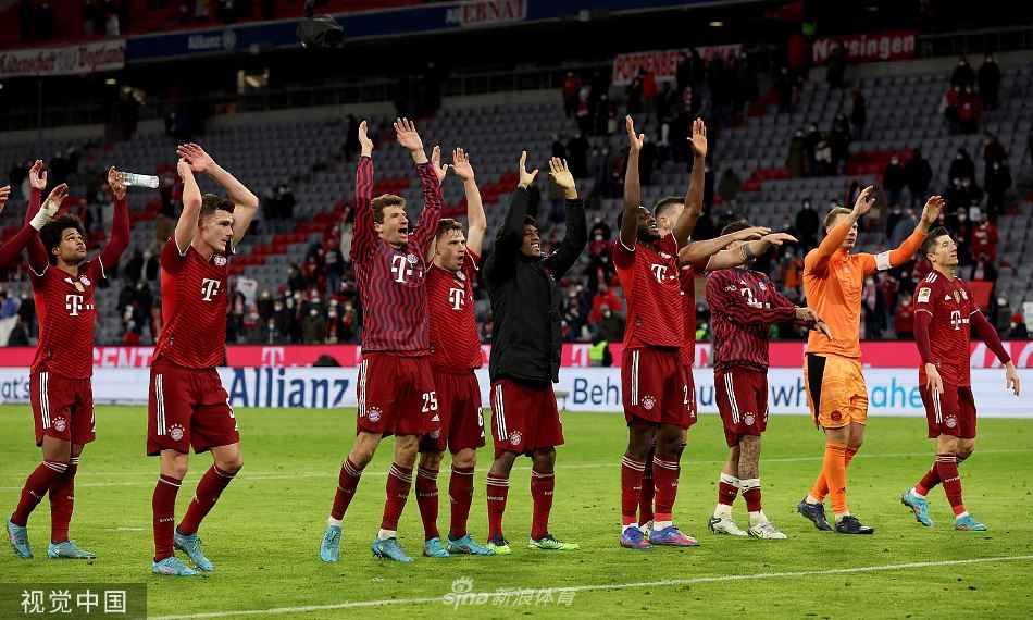 [德甲]拜仁3-2莱比锡 莱万破门（拜仁3:3莱比锡）