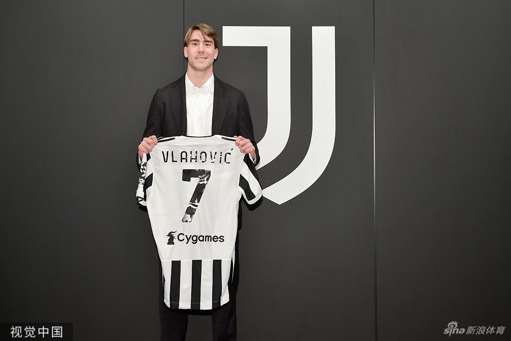 7号接班人！弗拉霍维奇加盟尤文并体检（弗拉霍维奇 转会）