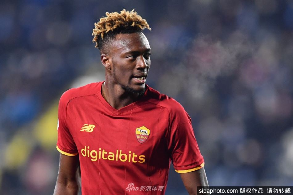 本赛季五大联赛英格兰首人!亚伯拉罕斩获10粒联赛进球(英格兰亚军)