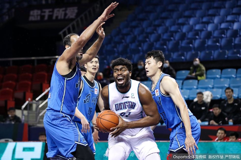 [CBA联赛]四川金荣实业98：87胜青岛每日优鲜（四川金荣实业篮球俱乐部）