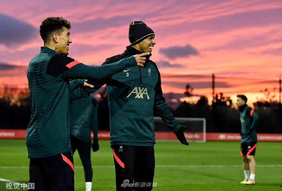 埃利奥特回归 利物浦欢乐备战(利物浦埃利奥特租借)