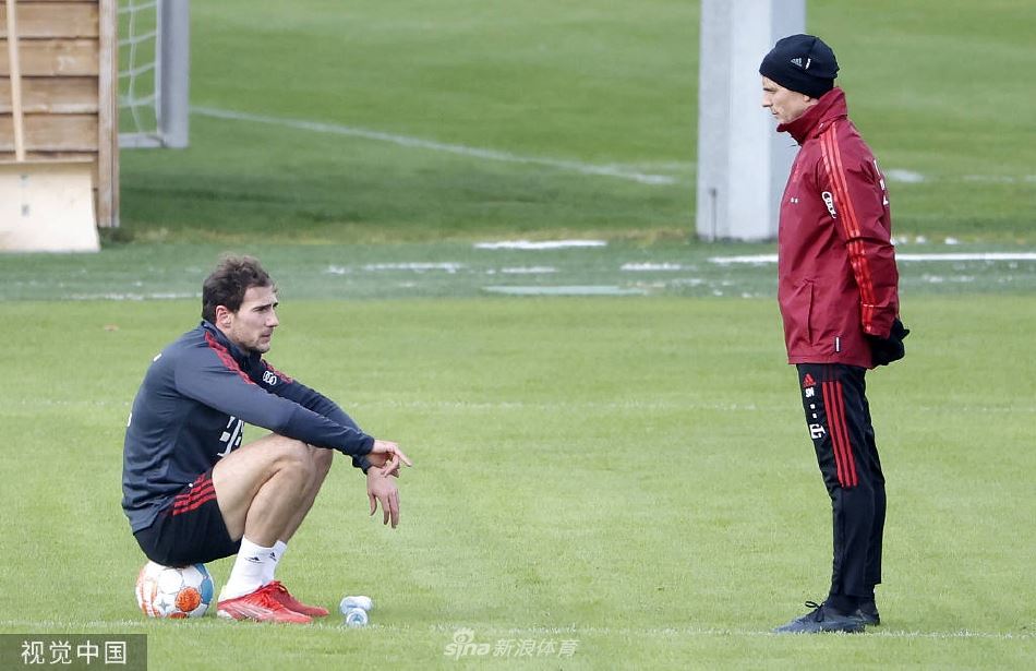 拜仁备战 格雷茨卡伤势未愈进行单独训练（拜仁慕尼黑格雷茨卡）