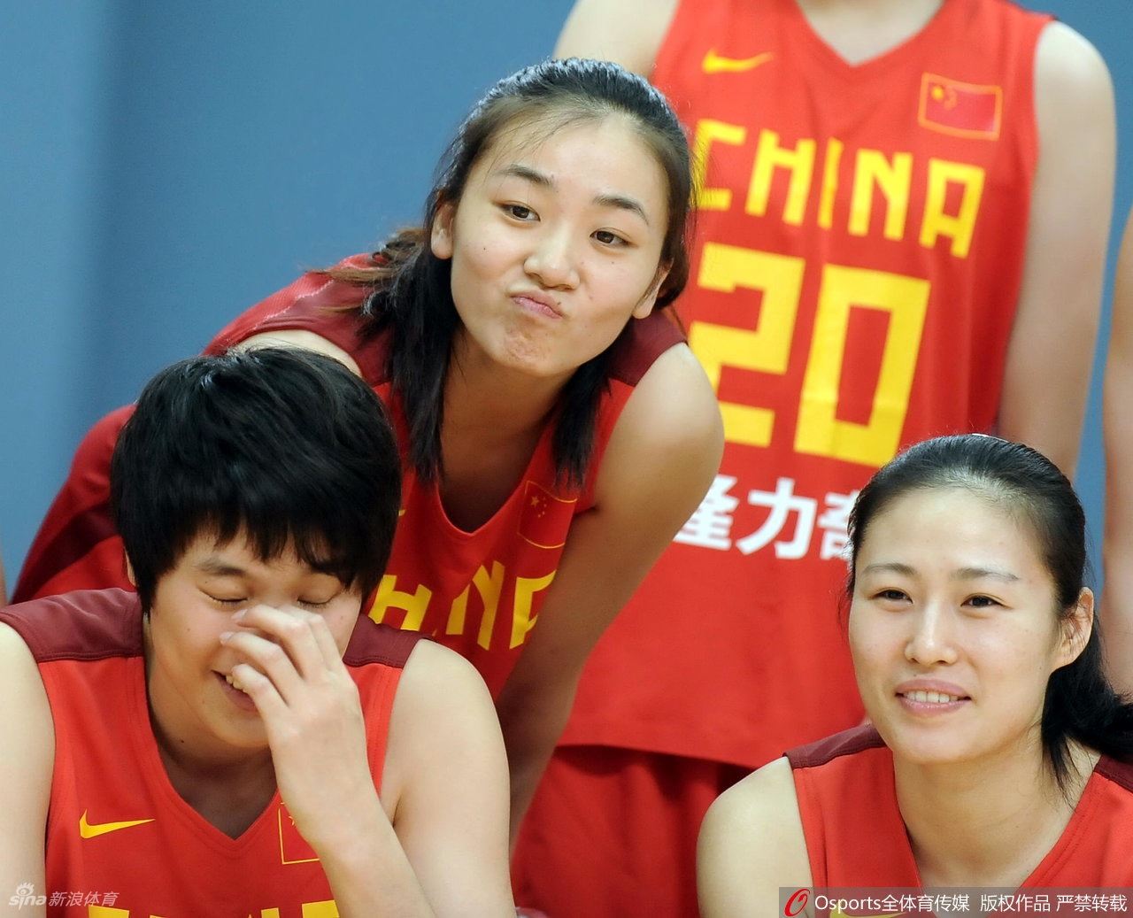 中国女篮名将赵爽微博宣布退役（中国女篮名将赵爽微博宣布退役了吗）