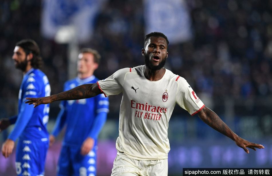 凯西今年在意甲打入14球（凯西足球）