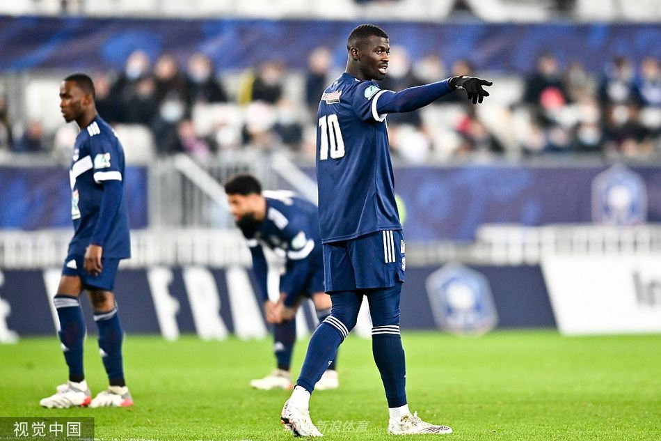 [法国杯]波尔多10-0莱瑞别岛（法国波尔多贝莱尔庄园）