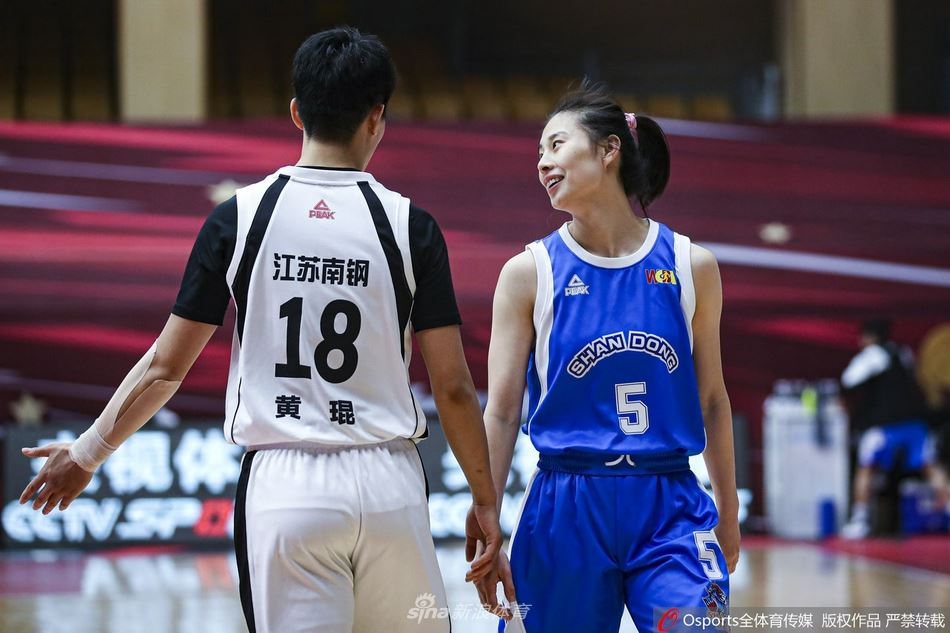 [WCBA联赛]江苏女篮80：102负山东女篮（江苏女篮对山东女篮）