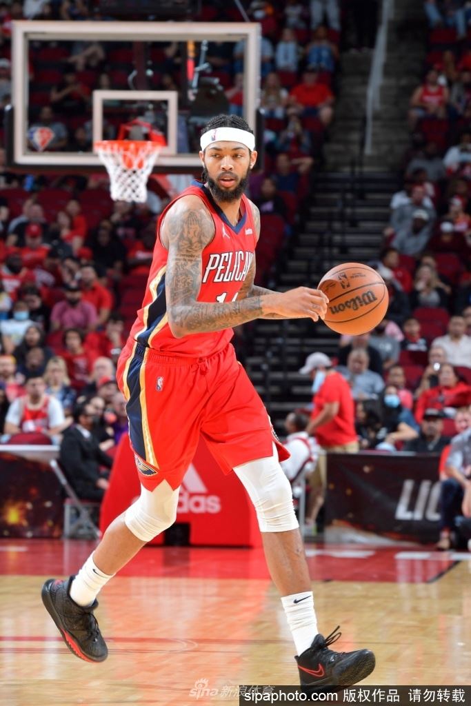 英格拉姆过去4战场均30分5.8助攻5.5篮板（英格拉姆过人集锦）