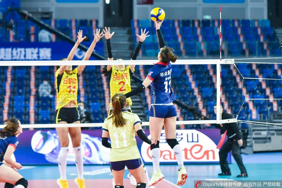 [女排超级联赛]山东日照钢铁女排3：0胜四川女排