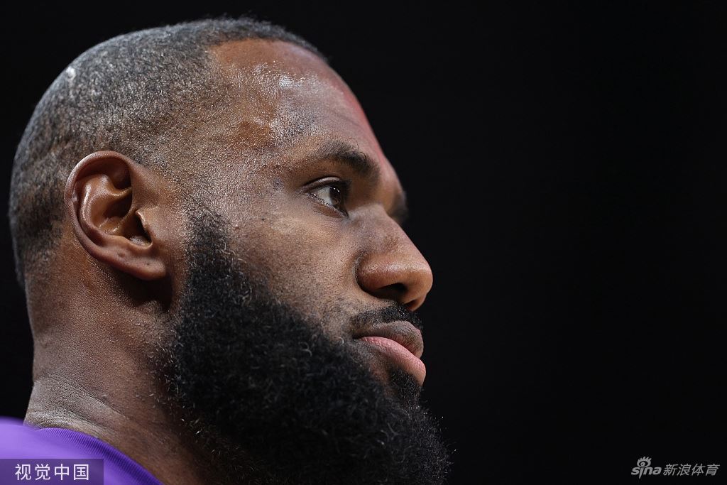 詹姆斯8次检测全阴性解除隔离 明日归队出战LA德比（詹姆斯将参加就诊）